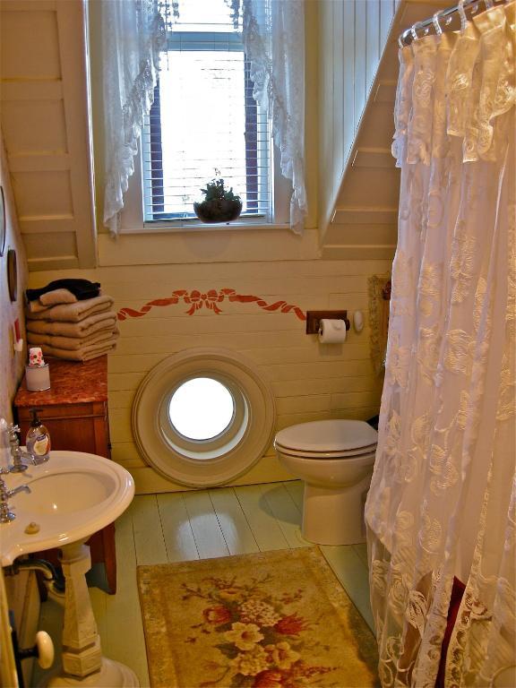 The Old Tower House Bed & Breakfast North Bend Quarto foto
