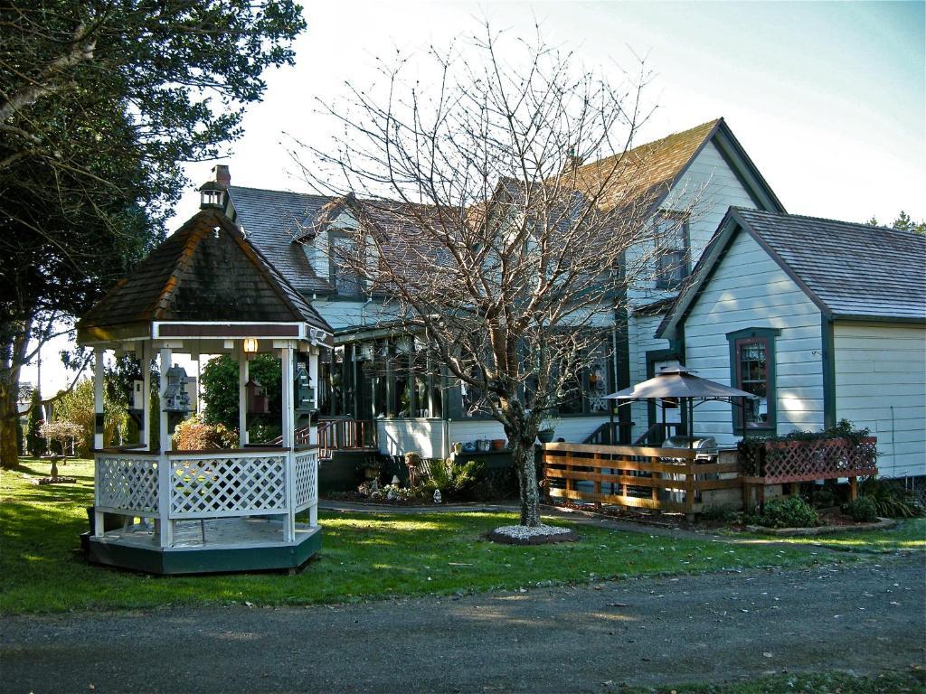 The Old Tower House Bed & Breakfast North Bend Exterior foto