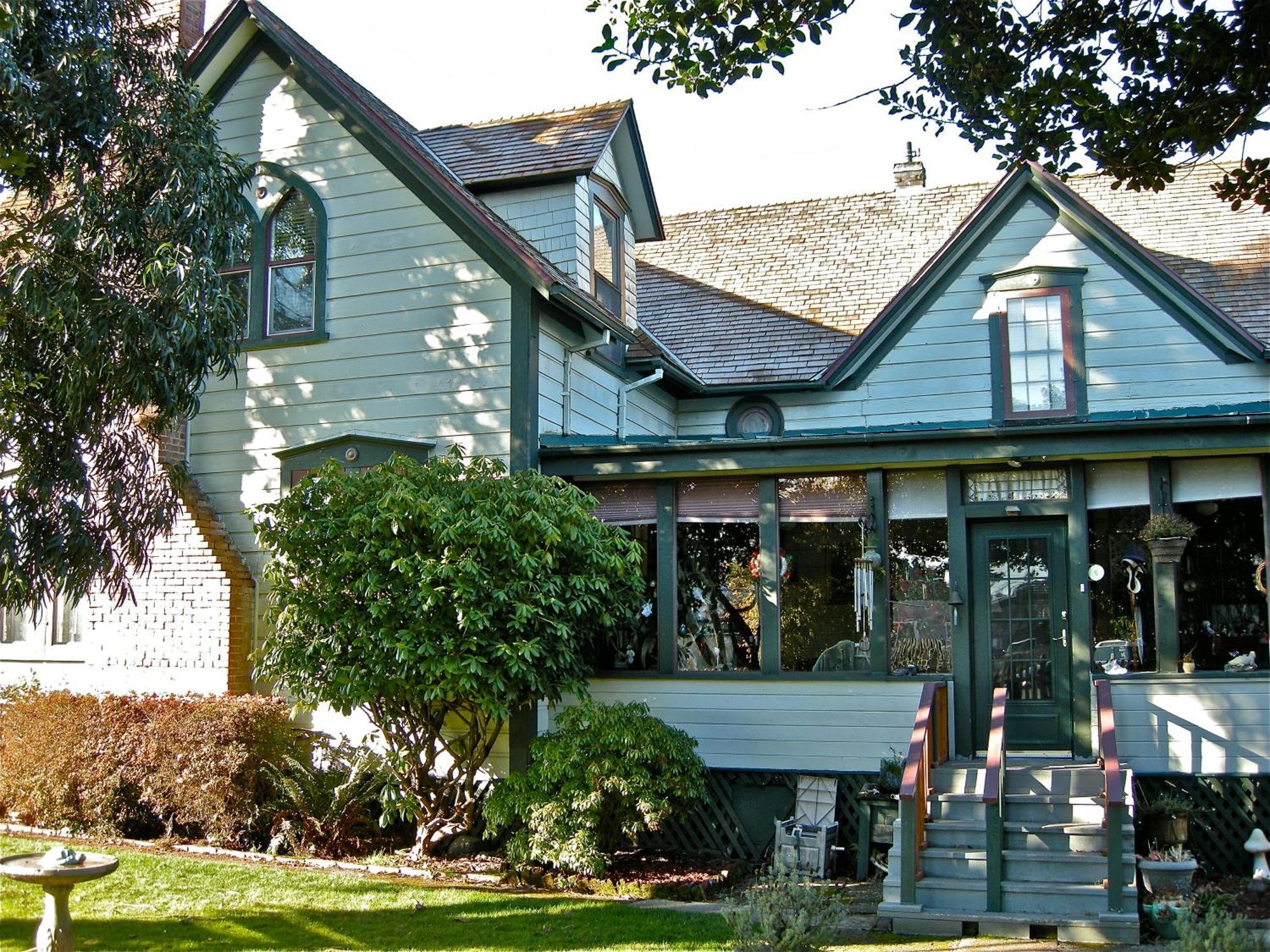 The Old Tower House Bed & Breakfast North Bend Exterior foto